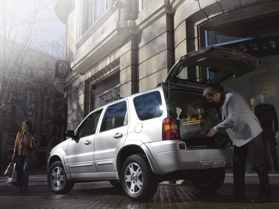  Ford Maverick 2001 года  (фото 17 из 70)